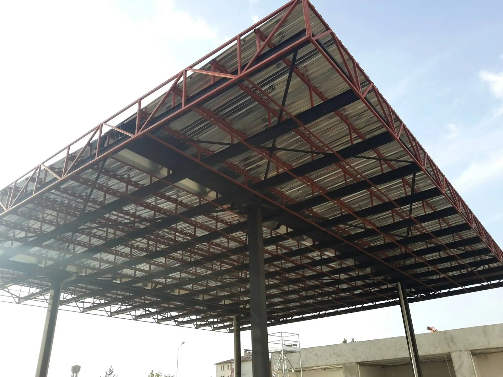 naves_iz_metalokonstruktsiy